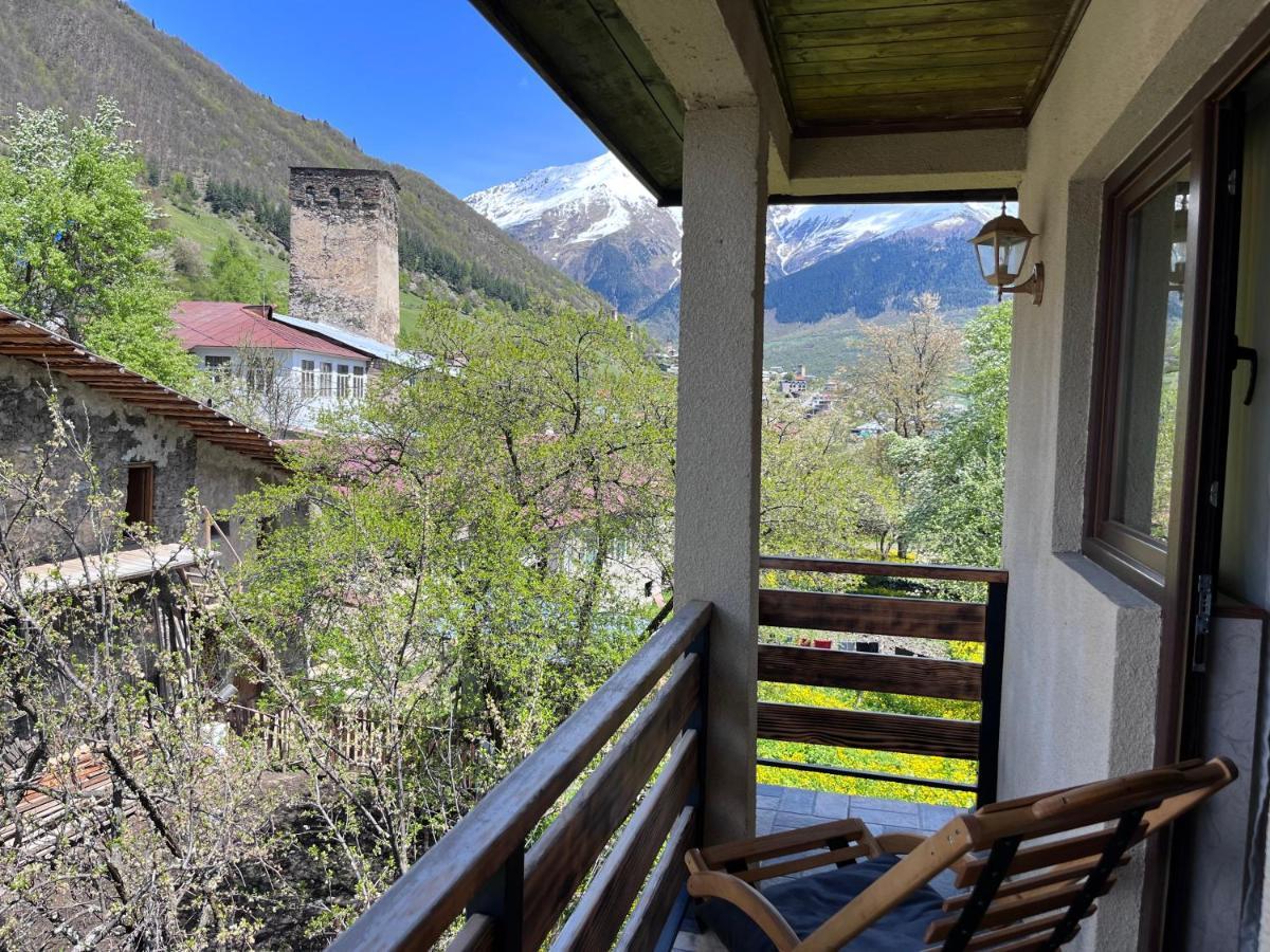 Hotel Old View Mestia Esterno foto